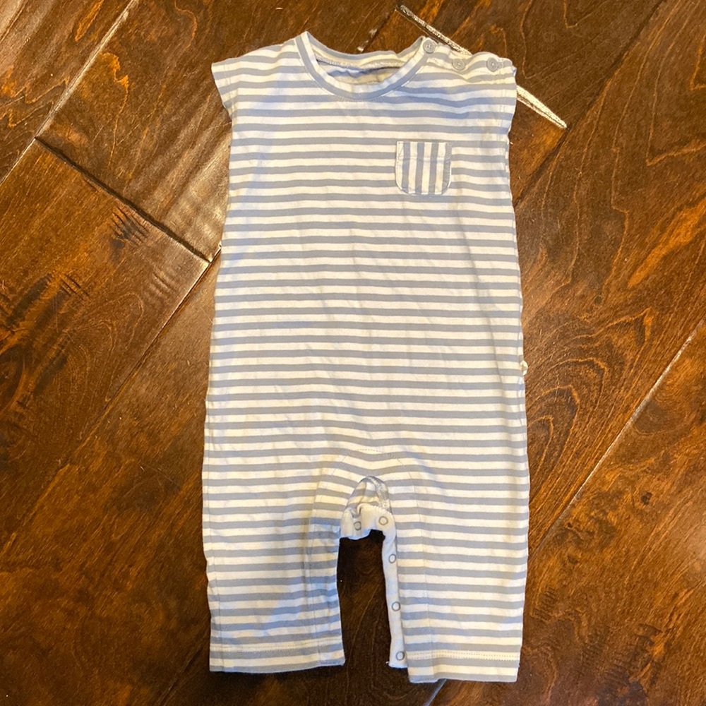 Baby Gap outfit